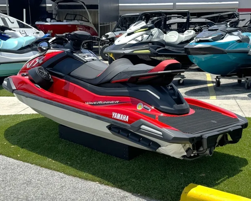Slide: The Image of Yamaha VX Cruiser® with Audio 2026 - 7