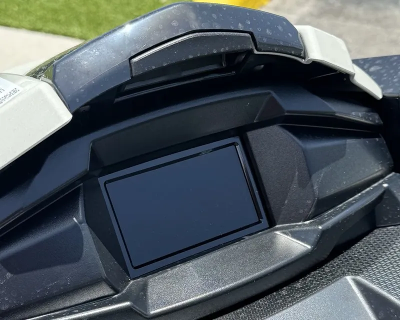 Slide: The Image of Yamaha VX Cruiser® with Audio 2026 - 1