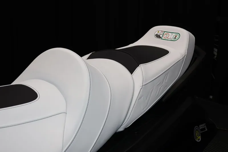 Slide: The Image of 2026 Yamaha WaveRunners VX® seat in white and black. - 21