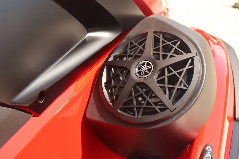 Slide: The Image of Yamaha WaveRunners VX Cruiser 2026 speaker close-up. - 8