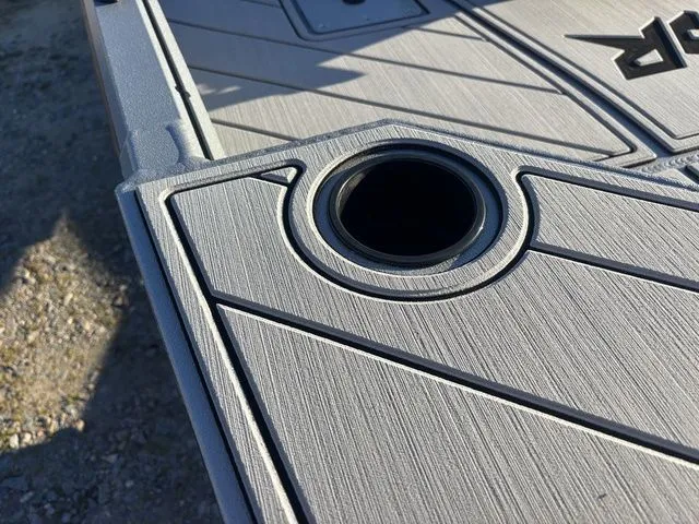 Slide: The Image of Thor 1900 Lake Hammer Center Console Elite 2026 - 13