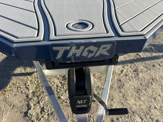 Slide: The Image of Thor 1900 Lake Hammer Center Console Elite 2026 - 14