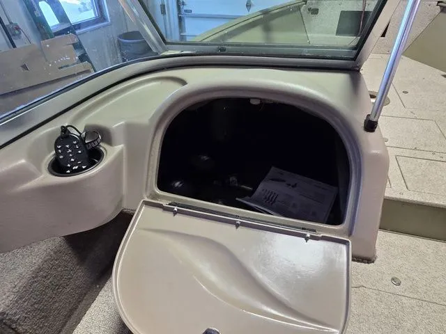 Slide: The Image of Lund Alaskan DC 2000 2011 - 15