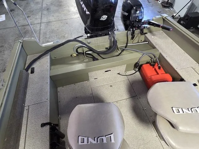 Slide: The Image of Lund Alaskan DC 2000 2011 - 8