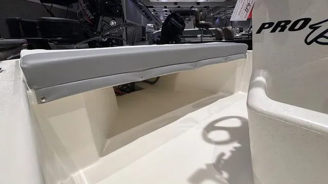 Slide: The Image of Mako Pro Skiff 13 CC 2026 - 13