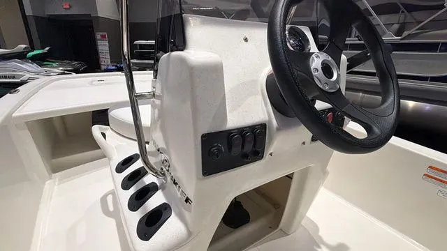 Slide: The Image of Mako Pro Skiff 13 CC 2026 - 17