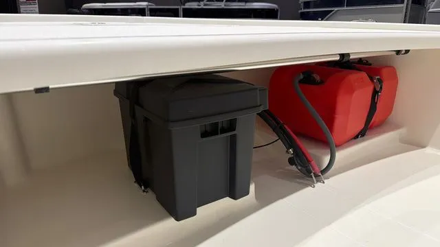 Slide: The Image of Mako Pro Skiff 13 CC 2026 - 19