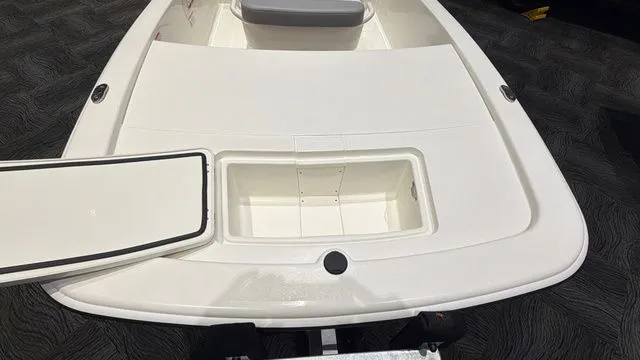 Slide: The Image of Mako Pro Skiff 13 CC 2026 - 9