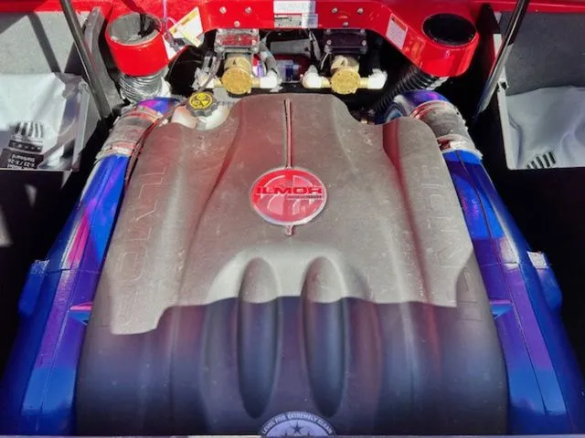 Slide: The Image of MasterCraft X23 2018 - 21