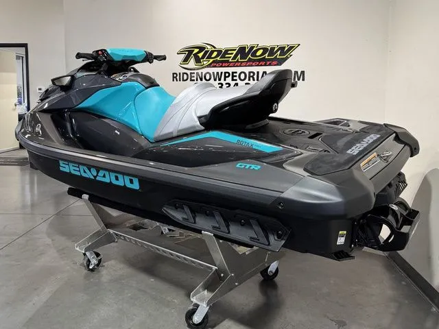 Slide: The Image of Sea-Doo GTR 2026 - 10