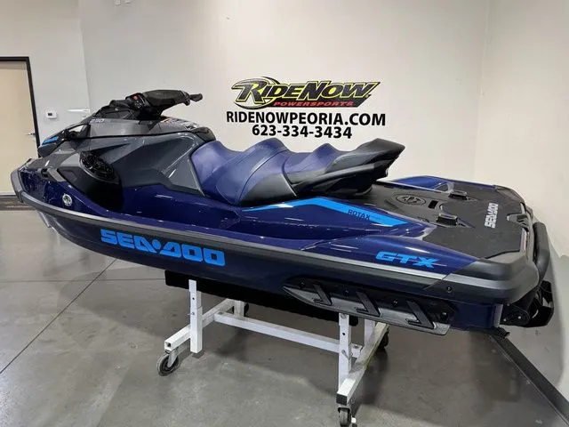 Slide: The Image of Sea-Doo GTX 230 Tech, Audio, iDF, iBR 2026 - 10