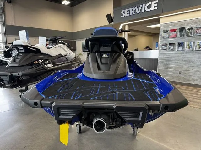 Slide: The Image of Yamaha VX Limited HO 2026 - 6