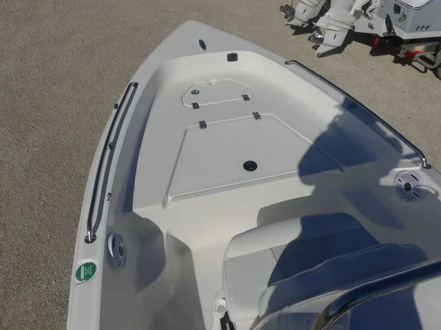 Slide: The Image of Key West 1720 Center Console 2026 - 12