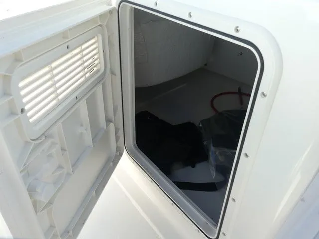 Slide: The Image of Key West 1720 Center Console 2026 - 11