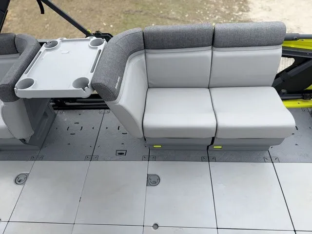 Slide: The Image of Sea-Doo Switch® Cruise 18-230 Hp Galvanized 2023 - 18