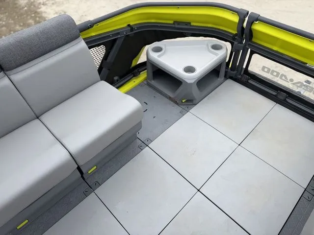 Slide: The Image of Sea-Doo Switch® Cruise 18-230 Hp Galvanized 2023 - 19