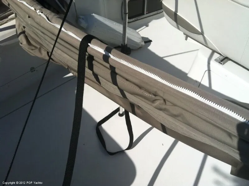 Slide: The Image of Crownline Boats 242 CR 2003 - 7