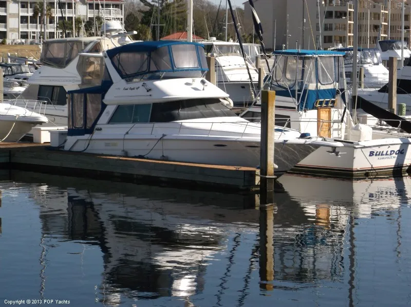 Slide: The Image of Sea Ray 370 Sedan Bridge 1993 - 1