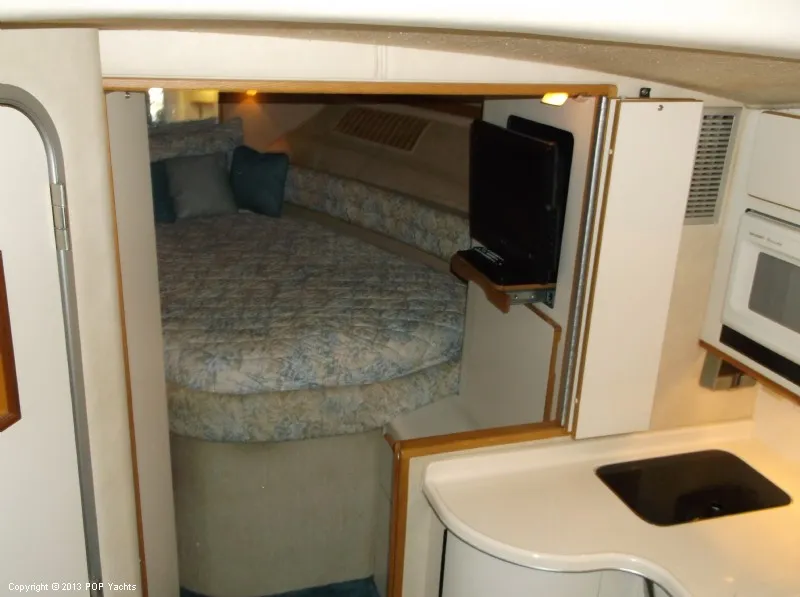 Slide: The Image of Sea Ray 370 Sedan Bridge 1993 - 11
