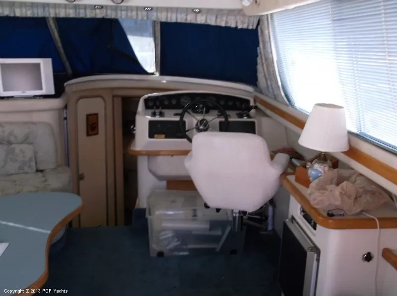 Slide: The Image of Sea Ray 370 Sedan Bridge 1993 - 7