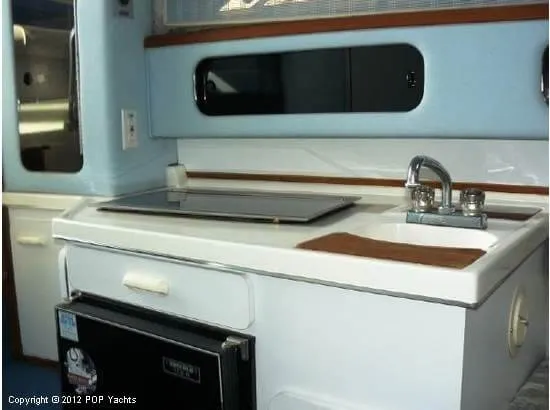Slide: The Image of Sea Ray 250 Sundancer 1989 - 7