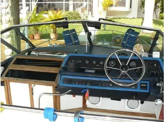 Slide: The Image of Sea Ray 250 Sundancer 1989 - 8
