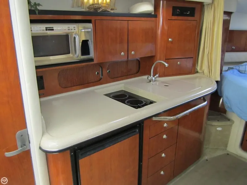 Slide: The Image of Sea Ray 340 Sundancer 2006 - 5