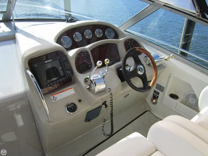 Slide: The Image of Sea Ray 340 Sundancer 2006 - 7