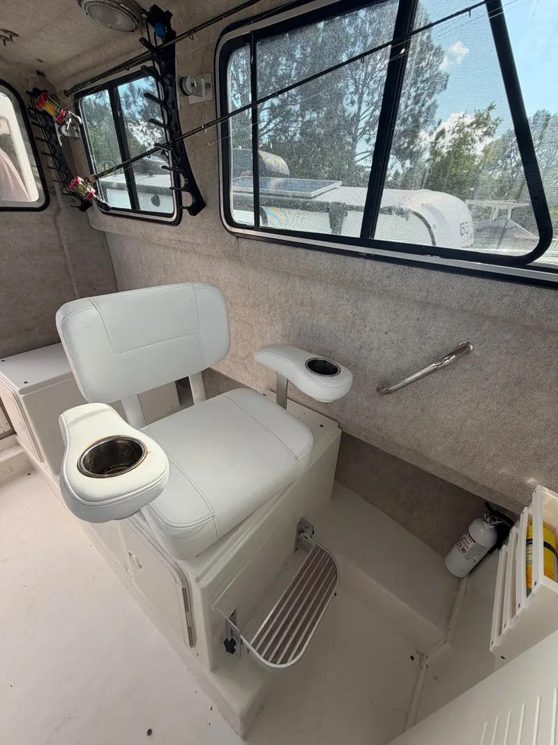 Slide: The Image of Parker Marine 2530 XLT 2014 - 15