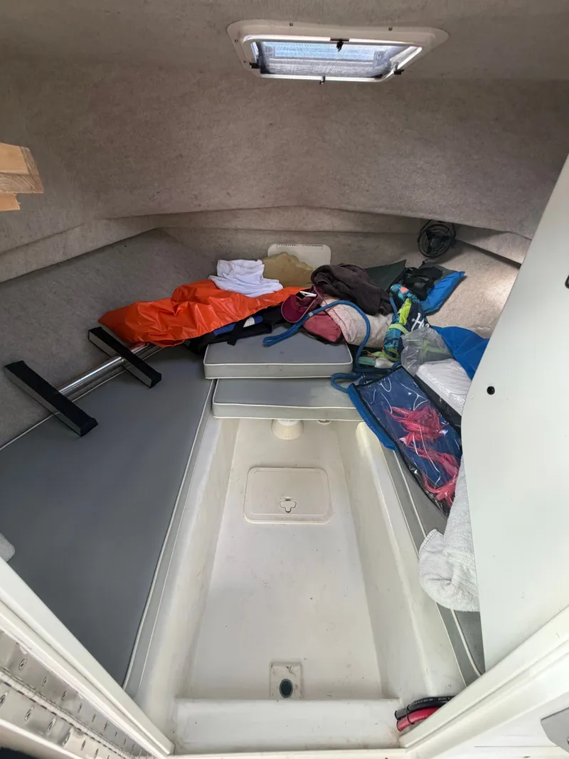 Slide: The Image of Parker Marine 2530 XLT 2014 - 18