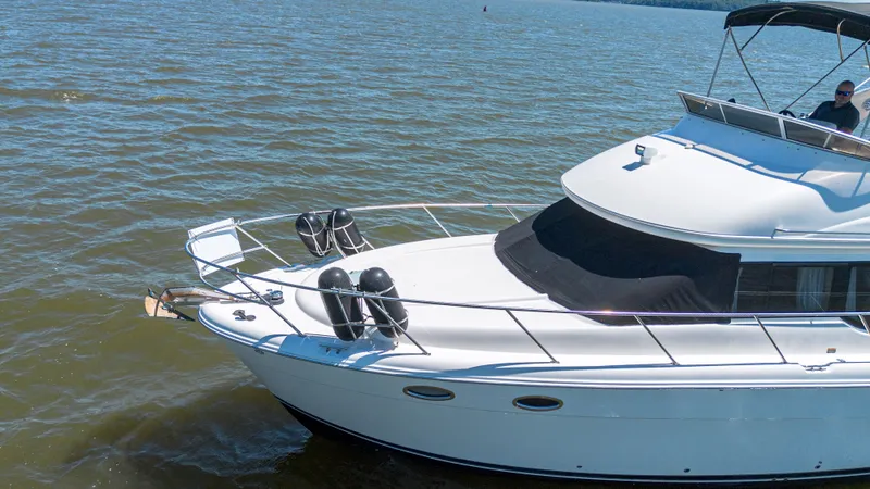 Slide: The Image of 2005 Meridian 341 Sedan on calm waters. - 22