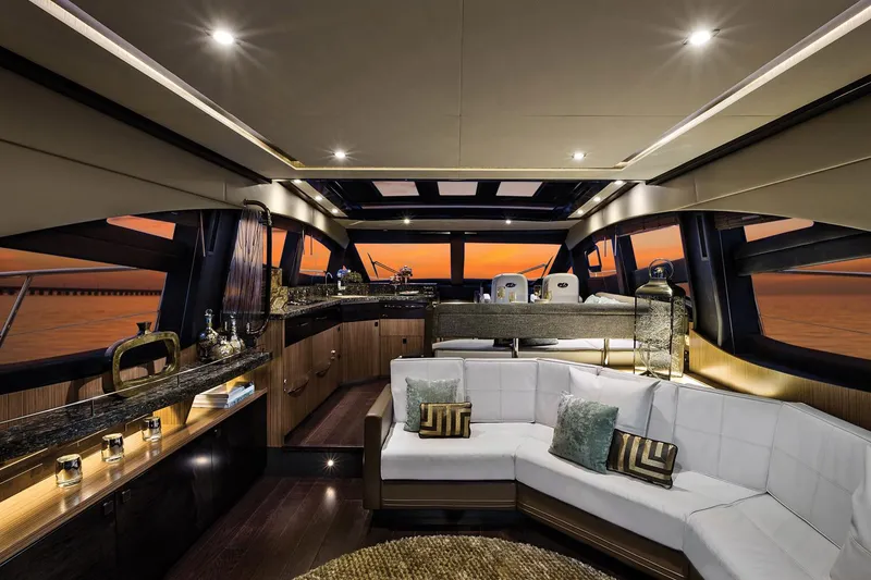 Slide: The Image of Manufacturer Provided Image: 2016 Sea Ray L590 yacht cruising on open water. - 4