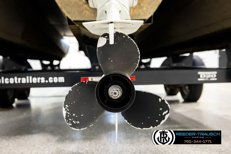 Slide: The Image of Propeller of 2004 AquaPatio 220 RE boat on trailer, Reeder-Trausch Marine. - 46