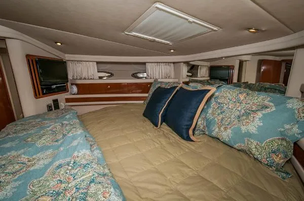 Slide: The Image of Sea Ray SEDAN BRIDGE BR7144 2002 - 9