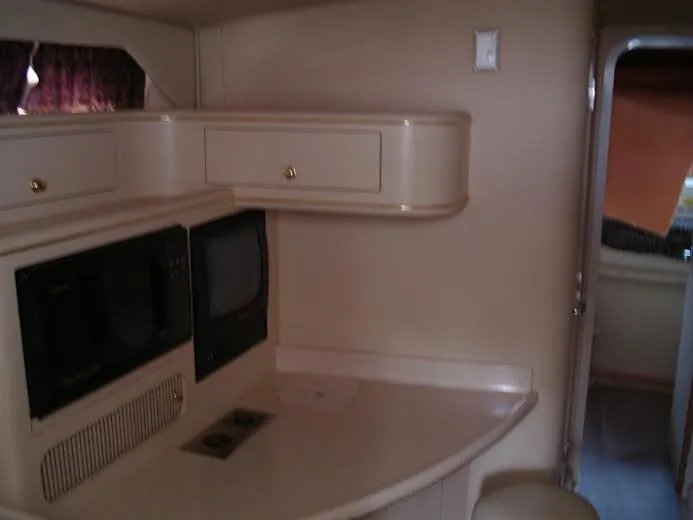 Slide: The Image of Sea Ray 400 EC 1999 - 8