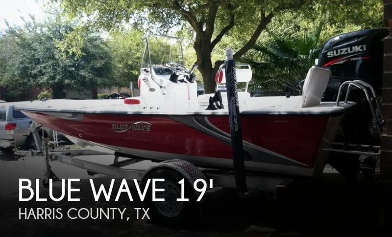 Slide: The Image of Blue Wave 1900 STL Bay Boat 2013 - 0