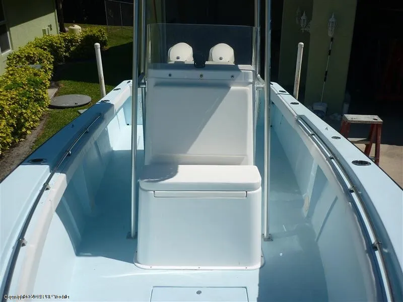 Slide: The Image of SeaCraft 23 1979 - 10