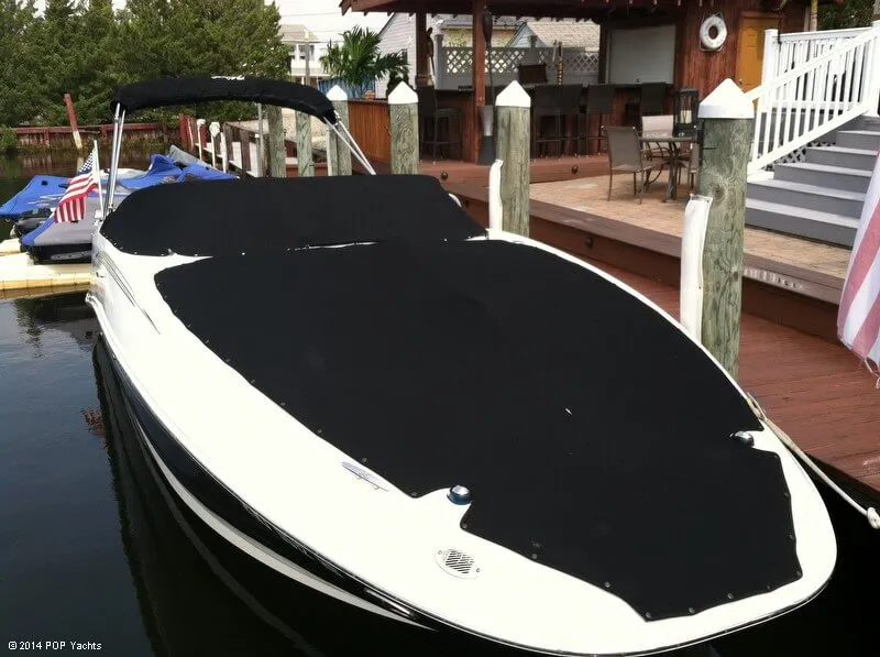 Slide: The Image of Sea Ray 260 Sun Deck 2009 - 8