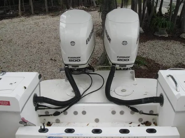 Slide: The Image of Hydra-Sports 2500 Cc 1992 - 7
