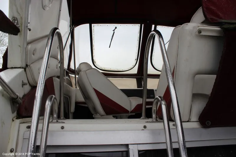 Slide: The Image of Carver Yachts Santego 3067 1990 - 10