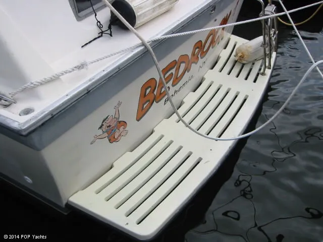 Slide: The Image of Silverton 40 Aft Cabin 1986 - 9