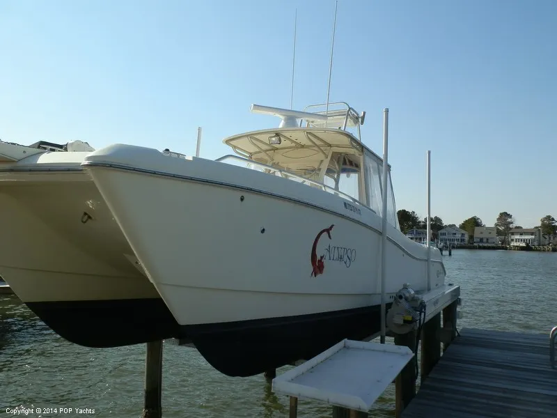 Slide: The Image of World Cat 330 TE 2003 - 6