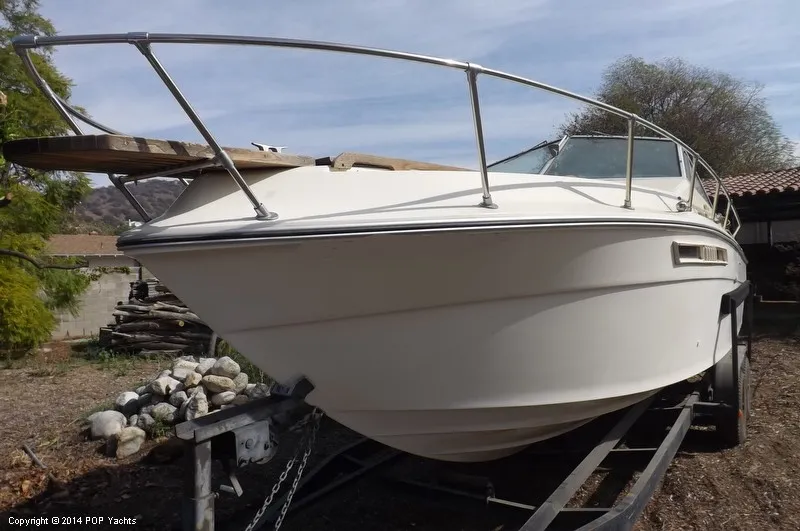 Slide: The Image of Sea Ray SRV 260 Sundancer 1977 - 4