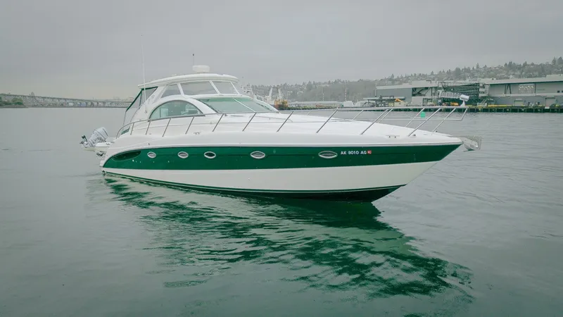 The Image of Maxum 4200 SCR 2002 - 0