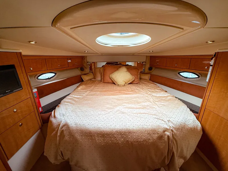 Slide: The Image of Maxum 4200 SCR 2002 - 15