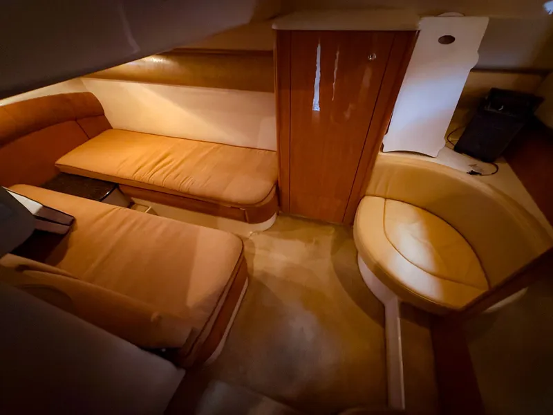 Slide: The Image of Maxum 4200 SCR 2002 - 16