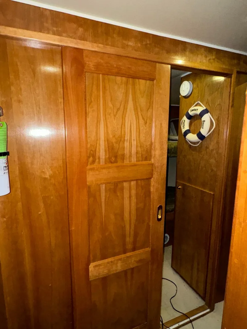 Slide: The Image of Navigator 5700 2002 - 52