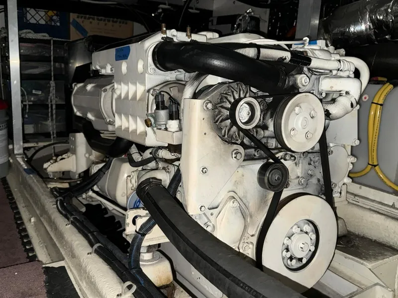 Slide: The Image of Navigator 5700 2002 - 74