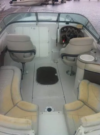 Slide: The Image of Four Winns 245 Sundowner 2003 - 10