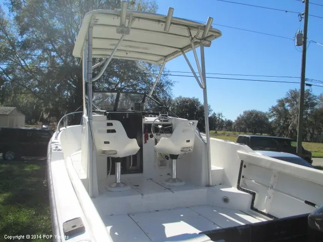 Slide: The Image of SeaCraft 2330 1988 - 9